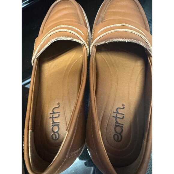 Earth® Women's JAVAS Slip-on Penny Loafer, Brown 210, 6.5 W - Picture 5 of 6